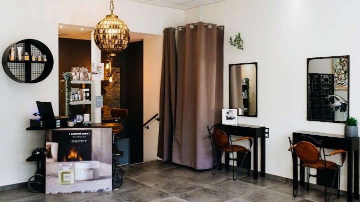 Le Salon d’Angélique institut HairSpa, spécialiste coloration Davines